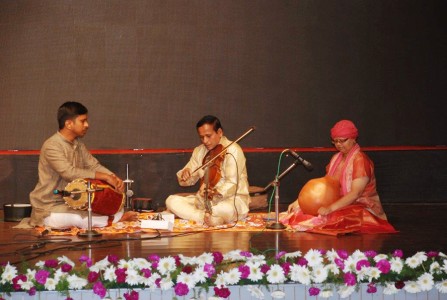 Guru Shekhar Tanjorkar performing with other artists at 4th CMSB National Award, India - 2017 222